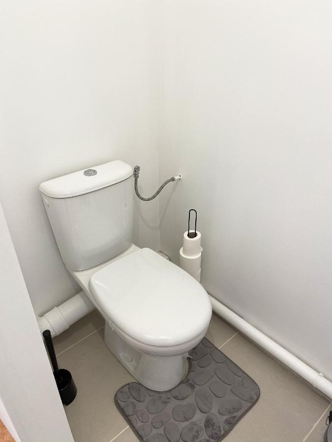 Luxueux Appartement Evry Centre - Parking - Rer A 10 Min Courcouronnes Exterior foto